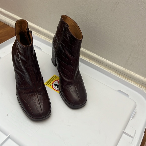 Miista Spain Brown Genuine Leather Crocodile Heeled Booties - Picture 3 of 6